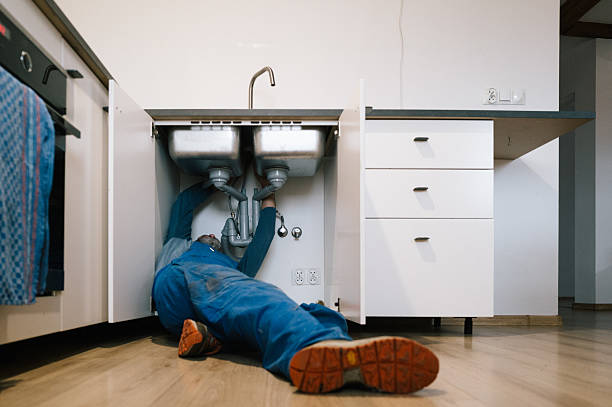 Professional Leak Detection technician working in Chardon, OH